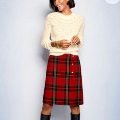 Classic And Festive A-Line Skirt. In A Red Tartan Plaid. Brass Tone Button Accents. Concealed Side Zipper. Fully Lined. Nwt. Pet And Smoke Free Home. Waist: 17” Length: 21” Sg621075 Tartan Skirt Outfit, Talbots Outfits, Tropical Print Skirt, Pretty Buttons, Green Pleated Skirt, White Cotton Skirt, Plaid Skirt Outfit, Tartan Fashion, Tartan Skirt