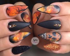 Fun Nail Ideas, Spooky Nails, Cartoon Nails, Nail Looks, Nail Sets, Cool Nails, Halloween Nail Designs, Nail Board, Halloween Nail