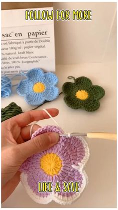 crochet flowers are being used to make small flower brooches for crafts