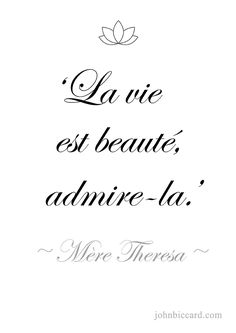 a black and white photo with the words la vie est beaute adnvre - la