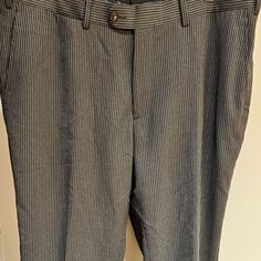 Suitsupply Charcoal Grey Pinstripe Pants. Sz38/32 (Usa). Gently Worn In Excellent Condition. Smoke Free/ Pet Free Home. Pinstripe Pants, Charcoal Grey, Dress Pants, Mens Pants, Man Shop, Grey, Pants, Color