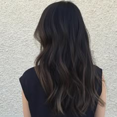 Balayage Subtle, Balayage Ash, Ash Balayage, Balayage Extensions, Dark Highlights, Balayage Haircolor, Black Hair Balayage, Brown Ombre Hair, Brown Hair Inspo