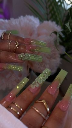 Square Nail Tips, Green Acrylic Nails, Tapered Square Nails, Square Nail, Like Green, Cute Acrylic Nail Designs