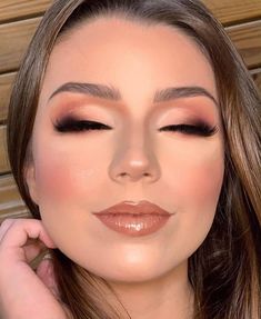 Quince Makeup, Superstay Foundation, Pageant Makeup, Makeup Ojos, Wedding Eye Makeup, Maybelline Superstay, Age Rewind, Bridal Makeup Natural