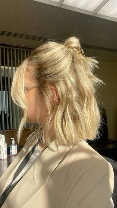 Have Up Half Down Hairstyles Short Hair, Short Hair Inspo Curtain Bangs, Short Blonde Hair Half Up, Short Blonde Hair Thick Hair, Short Hair Curled Half Up Half Down, Hairstyle Half Up Half Down Short Hair, Formal Updos Short Hair, Long Bob Hairstyles Half Up, Short Blonde Half Up Half Down