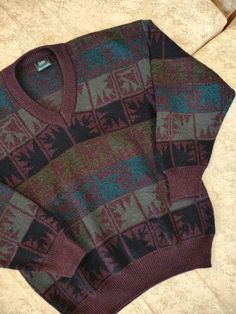 Designer Sweater, Crochet Inspo, Mens Sweater, Sweater Design, Italian Fashion, Fashion Company, Very Rare, Retro Style, Sweater Outfits