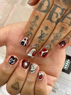 Men’s BIAB valentines gel nail set with chrome, hand painted designs and 3D art. Men Christmas Nails, Nail Design Mens, Cool Gel Manicure Ideas, Short Nails With Nail Art, Man Nails Art, Chrome Nails For Men, Chrome Nails Men’s, Chrome Mens Nails, Silver Chrome Nails Men