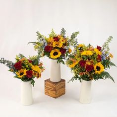 Red Yellow Flower Centerpiece Bunch in Vase Summer Wedding Centerpieces, Sunflower Centerpieces, Sunflowers And Roses, Different Personalities, Mother's Day Bouquet, Red Wedding Flowers, Small Centerpieces, Large Centerpiece, Flower Subscription