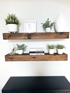 Wooden Mantle Shelf, Wood Shelf Bedroom, Shelf Above Tv, Wood Shelves Bedroom, Mantle Farmhouse, Floating Shelf Modern, Floating Shelf Mantle, Bedroom Shelving, Floating Tv Shelf