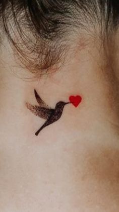 Love Bird Tattoo, Tattoos To Cover Scars, Tattoos Infinity, Tattoos For Women Flowers, Hose Storage, Tasteful Tattoos, Tattoos Geometric, Tatuaje A Color, Wrist Tattoos For Women