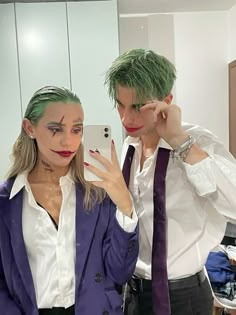 #halloween #costumes #simple #peakyblinders #duo #costumeidea #costumeinspiration Joker Makeup Couple, Costume Idea Couple, The Joker Couple Costume, Batman And Joker Couple Costumes, Joker And Batman Couple Costume, Joker Couple Costume, Joker Costume Men, Joker Costume Ideas, Joker And Harley Quinn Costume