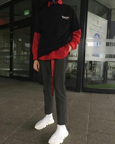 Red Outfit Men, Outfit Men Aesthetic, E Boy Outfits, Boy Outfits Aesthetic, Young Mens Fashion, Aesthetic Outfits Men, Techwear Fashion, Kuroo Tetsurou