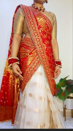 Pooja ( beauty n style ) | Comment BUY for Saree and Dupatta 🖇️ Saree Draping with Wedding Dupatta ❤️ #sareedraping #beautynstyle #saree | Instagram Dupatta Saree, Dupatta Draping Styles, Dupatta Draping, Wedding Dupatta, Saree Wearing, Saree Wearing Styles, Saree Draping, Traditional Outfit