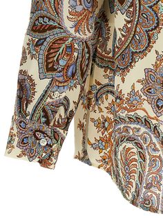 Chemise en soie paisley avec imprimé tout out et fermeture de bouton.ÉtroChemise en paisleyFidèle à la taille Etro Paisley, Paisley Shirt, Engineered Garments, Knitwear Cardigan, T-shirt Polos, Silk Shirt, Luxury Fabrics, Womens Shoes Sneakers, Fashion Designer