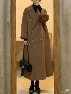 Long Winter Coats Women, Wool Coats, Long Winter Coats, Long Coats, Long Coat Women, Hijabi Outfits Casual, Muslim Fashion Outfits, Long Trench, Korean Girl Fashion