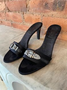 Gucci satin mules with very strong Carolyn Besset Kennedy energy  * Size: US 6 * Color: Black * Wear: Excellent * Height: 3" Black Wear, Mule Sandals, Mule, Women's Shoes Sandals, Brooklyn, Womens Sandals, Shoes Sandals, Bathing Beauties, Buckle