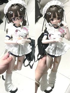 Action Figure Aesthetic, Bjd Doll Making, Dolfie Dream Dolls, Holding Plushie Reference, Anime Bjd Doll, Nendroid Dolls, Doll Character Design, Kawaii Pose, Black Bjd