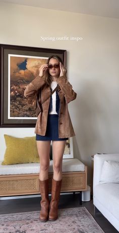 Tall Brown Boots Outfit, Frye Boots Outfit, Suede Jacket Outfit, Fall Boots Outfit, Suede Outfit, Transition Outfits, Frye Boots, Casual Winter Outfits