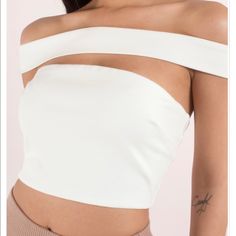 White Hot!! This Off-Shoulder Crop Top Can Be Dressed Up For A Night Out Or Down With Denim Shorts And Sandals On A Casual Saturday. Never Worn. Fitted White Off-shoulder Top For Party, White Fitted Off-shoulder Top For Party, White Off-shoulder Top For Party, White Off-shoulder Tube Top For Night Out, White Bandeau Top For Night Out, White Off-shoulder Crop Top For Parties, White Off-shoulder Top For Spring Night Out, Chic White Off-shoulder Tube Top, Chic White Off-shoulder Top For Night Out