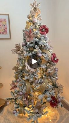 449 reactions · 24 shares | Put my bedroom Christmas tree up with me! 🎄🎄🎄 #christmastree #christmastreedecorating #christmasdecor #christmasdecorations | Stuff Mums Like Bedroom Christmas Tree, Bedroom Christmas, My Bedroom, Christmas Decorations, Christmas Tree, Bedroom, Christmas