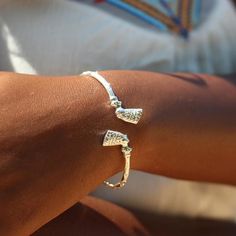 110 Egyptian Nefertiti head with Diamante Pattern West Indian Bangle Handmade in .925 Sterling Silve Egyptian Nefertiti, West Indian Bangles, Silver Bracelet Stack, Indian Bangles, Oxidised Silver Jewelry, African Designs, Island Jewelry, Bangles Indian, Handmade Bangles