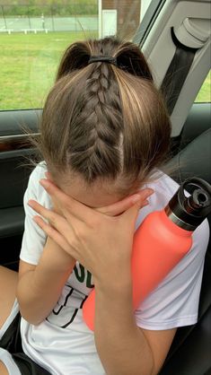 Simple Volleyball Hairstyles, Cute Volleyball Hairstyles, Soccer Hairstyles, Volleyball Hair, Soccer Hair, Track Hairstyles, Basketball Hairstyles, Competition Hair, Softball Hairstyles