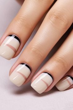 Be Season-Ready with Nailkicks' French Tip Nails Milky French Nails, October Nail Designs, Stylish Tips, October Nails, Subtle Nails, Simple Gel Nails, Tip Nails, Pretty Nail Art, Nail Designs Glitter