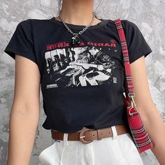 Retro Radio Silence Crop T-Shirt | Women T-shirts – h0neybear Punk 90s, Harajuku Grunge, Radio Silence, Bauchfreies Top, Y2k Casual, Cropped Tee Shirt, Vintage Preppy, Black Goth, Skirt And Sneakers