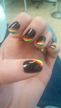 Jamaican nails Kwanzaa Nails, Kwanzaa Nail Designs, Jamaica Flag Nails, Jamaican Color Nails, Nails For Jamaica Vacation, Jamaican Nails Ideas Design, African Nails Design Black Women, Jamaican Inspired Nails, Rasta Nail Designs Reggae