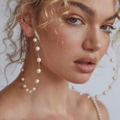 Big Round Earrings, Circle Fashion, Statement Hoop Earrings, High Fashion Jewelry, Earrings Aesthetic, Korean Jewelry, Big Hoop Earrings, Big Pearl, Alloy Earrings