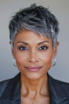 The “Bubble Bob” Cut Is Trending – Here Are 25 Amazing Ideas For You Silver Hair Pixie Haircut, Short Grey Pixie Haircut, Shortcuts Hairstyle, Pixie Haircut Grey Hair, Pixie Haircuts For Women Over 60, Shortcut Hairstyle, Funky Pixie Cut, Cheveux Courts Funky, Kort Pixie