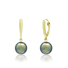 14k Gold Tahitian Peacock Pearl Leverback Earrings Peacock Pearl, Peacock Color, Honolulu Hawaii, Leverback Earrings, Tahitian Pearls, Honolulu, Blue Hues, Cultured Pearls, Dark Colors