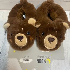 Brand New With Tag Baby Booties Bear. Size Approximately 6-18 Months (Shoe Size 0-4) Angel Baby Girl, Adidas Baby, Navy Blue Shoes, Keds Champion, Michael Kors Boots, Koala Baby, Air Jordan 3 Retro, Baby Sandals, Pink Sandals