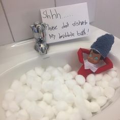 Elf Taking A Bubble Bath, Elf On The Shelf Ideas When Child Is Bad, 5 Days Till Christmas Elf Ideas, Sunday Elf On The Shelf, Creative Elf On The Shelf Ideas For Kids, Elf On Shelf House, Elf On The Shelf Ideas Cotton Balls, Elf On The Shelf Doughnut Ideas, Elf Bubble Bath