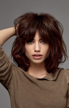 15 Stylish Shag Haircuts for All Hair Lengths (2021) - The Trend Spotter Modern Shag Haircut, Medium Shag Haircuts, Shag Hairstyles, Round Face Haircuts, Shag Haircut, Medium Length Hair Cuts, Hairstyles Haircuts