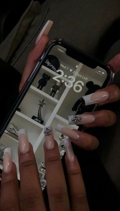 Black Femininity, Artist Aesthetic, Acrylic Nails Coffin, Luxury Nails, Night Aesthetic, Long Acrylic Nails, Star Girl