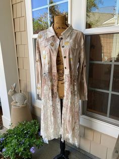 Long lace floral jacket, Daisy kimono, Chic Cardigan, Lace Duster, Festival shacket, Plus Size Duster, Western Duster, Country Chic Jacket Sizes small to 3x standard U.S. womens sizing small medium large extra large 2x 3x Sizing: Small 4-6 Medium 8-10 Large 12-14 Xlarge 16-18 2x 20-22 3x 24-26 Boho chic lace dress, denim  shirt duster, lace skirt *Full refund within three days of delivery if not satisfied *Flexible fit for many body shapes.  Wear open or closed. *Easy layer every season, dress i Shacket Plus Size, Western Duster, Plus Size Duster, Lace Duster, Chic Jacket, Chic Cardigan, Dress Denim, Floral Jacket, Country Chic