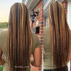 Small Knotless Box Braids, Coloured Braids, Box Braids Sizes, Braid Styles For Girls, Color Braids, Knotless Braid, Small Knotless, Triangle Braids, Braiding Hairstyles