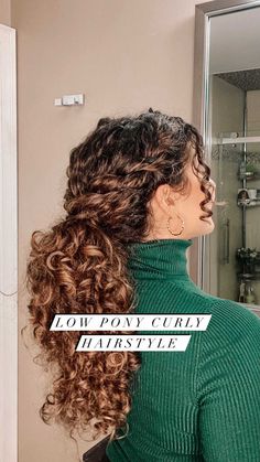 Naturally Curly Ponytail, Wedding Low Ponytail Hairstyles, Curly Hair Low Ponytail, Low Ponytail Curly Hair, Curly Low Ponytail, Curly Hair In Ponytail, A High Ponytail, Low Ponytail Hairstyles, Curly Updo