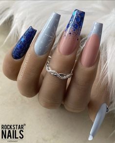 Winter Nails Acrylic Coffin, Christmas Winter Nails, Glitter Gel Nail Designs, Nails Acrylic Coffin, New Years Eve Nails, Candy Cane Nails, Ombre Acrylic Nails, Edgy Nails