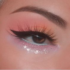 Pretty Eye Makeup, Indie Makeup