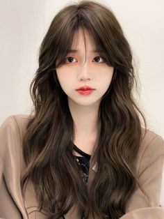 Thick Layered Long Hair, Bang Ideas, Dolls Hairstyles, Korean Long Hair, Hair Dolls, Drawing Hairstyles, Medium Long Haircuts, Medium Length Curly Hair, Hair Style Korea