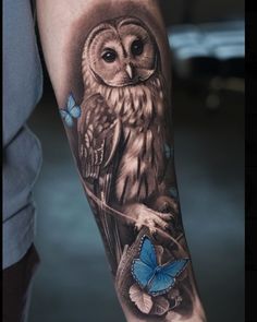 #fyp #tattoo #owl #owltattoo #butterfly #tattooideas #josecontreras Owl Half Sleeve Tattoo, Leg Owl Tattoo, Owl And Wolf Tattoo, Butterfly And Owl Tattoo, Unique Owl Tattoo, Realistic Owl Tattoo Design, Barred Owl Tattoo, Snow Owl Tattoo