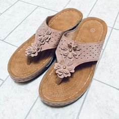 Brown And Pink Sandals With A Pink Cutout Flower Design And Gold Hardware. Upper Material Has A Felt Feel And A Braided Pinhole Design Under The Flowers. Raised Height Is About An Inch. Made From Manmade Materials. Size Is 36/6, Brand New With The Sticker, Purchased From Amazon. Pink Wedge Sandals With Textured Footbed For Spring, Pink Spring Flip Flops With Textured Footbed, Pink Flower Sandals For Vacation, Flower Felt, Amazon Shoes, Toe Thong Sandals, White Flip Flops, Platform Espadrille Sandals, Green Sandals