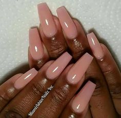 213 Acrylic Nails Ideas for Every Day & Occasion (Full Guide) Neutral Coffin Acrylic Nails, Interview Nails Professional, Plain Nails Ideas, One Colour Acrylic Nails, Beige Pink Nails, Acrylic Nails Shapes, One Colour Nails, Plain Pink Nails, Different Shades Of Pink Nails