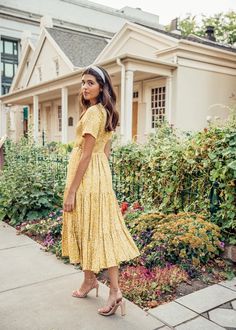 Uptown Girl Dress – JessaKae, fall shoot, model, photoshoot, womens fashion, modest fashion, blogger, OOTD, pretty hair, makeup, bridesmaid dress, fall dress, brown hair, flowy dresses, fall fashion, church dress, yellow dress, family pictures, engagement Bridesmaid Dress Fall, Dresses Photoshoot, Fall Photo Outfits, Duchess Dress, Pretty Items, Makeup Bridesmaid, Fall Shoot, Style Staples, Church Fits