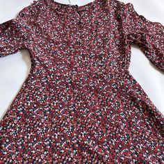 New With Tags Size 4 Red Floral Print Midi Dress For Fall, Burgundy Floral Print Dress For Spring, Burgundy Long Sleeve Dress For Spring, Casual Red Ditsy Floral Print Dress, Red Midi Dress With Ditsy Floral Print, Casual Red Ditsy Floral Dress, Spring Midi Length Dress In Burgundy, Red Floral Print Mini Dress For Fall, Red Floral Mini Dress For Fall