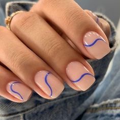 Discover Summer 2023 Acrylic Nails Trends: From Short Square Designs to Bright Color Inspirations - women-club.online Walking Art, January Nails, Nude Nail, Nude Nail Designs, Easy Nails, Short Square Nails