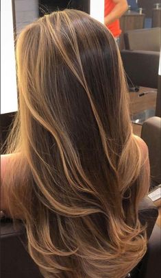 Highlights Brown Hair, Hair Stylies, Haircuts Straight Hair, Hair Inspiration Color, Hair Inspo Color, American Beauty