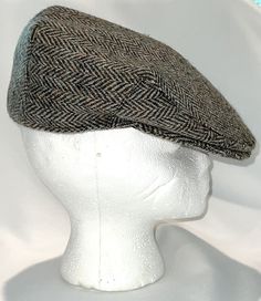 Elevate your style with this VTG Harris Tweed Wool Herringbone Flat Cap Hat 🧢 Perfect for a touch of vintage charm and a nod to the Peaky Blinders era! #HarrisTweed #FlatCap #VintageStyle #MensFashion #PeakyBlinders 👌🇺🇸 Classic Fall Hat With Herringbone Pattern, Classic Fall Herringbone Hat, Tweed Cap With Herringbone Pattern, Classic Tweed Hats For Outdoor, Classic Outdoor Hat With Herringbone Pattern, Classic Herringbone Pattern Hat For Outdoor, Tweed Hats With Herringbone Pattern, Tweed Hat With Herringbone Pattern And Short Brim, Tweed Hat With Short Brim And Herringbone Pattern